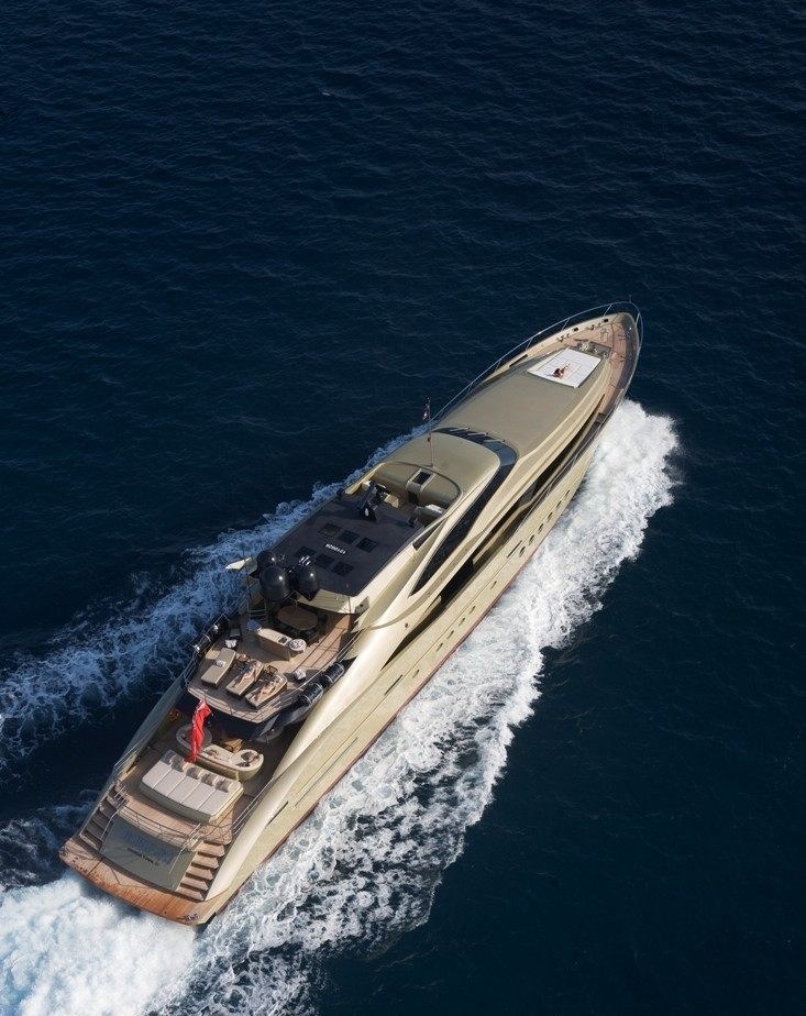 HOKULANI yacht charter 3