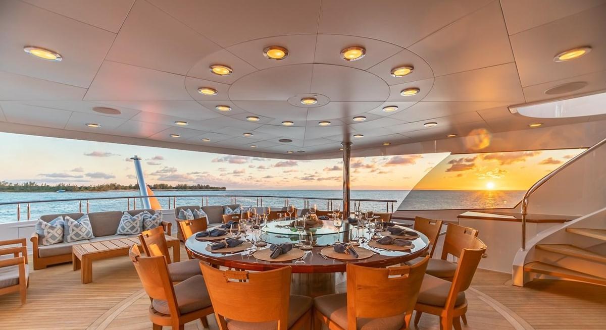 IMPROMPTU yacht charter 4