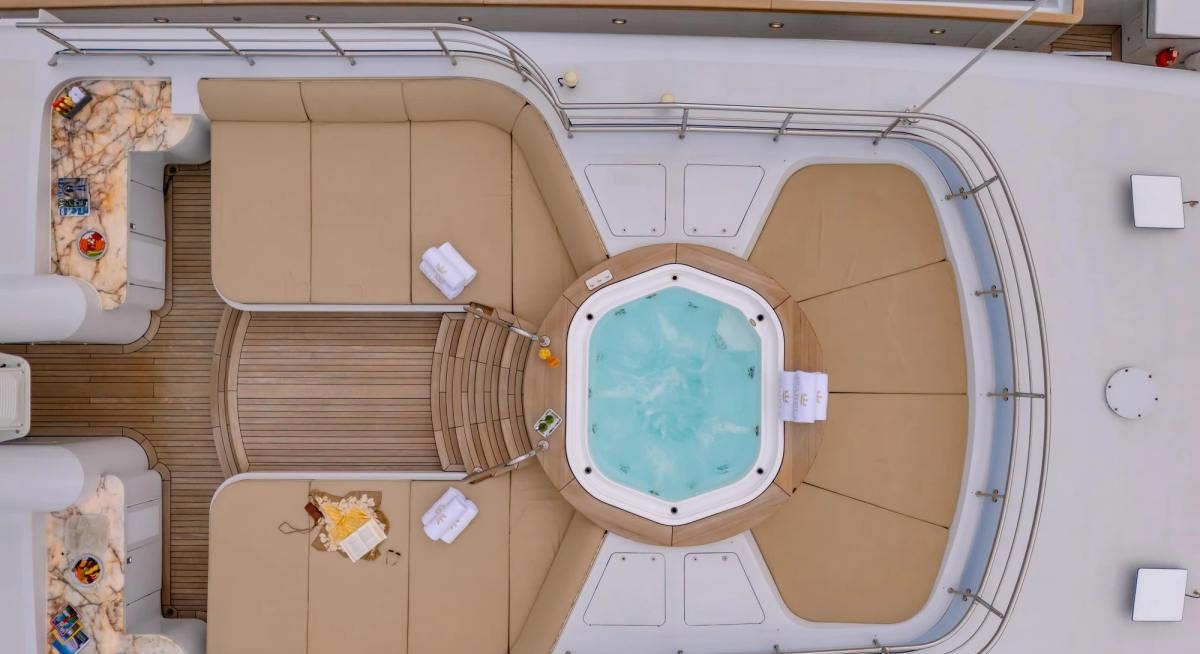 ISABELL PRINCESS OF THE SEA yacht charter 2