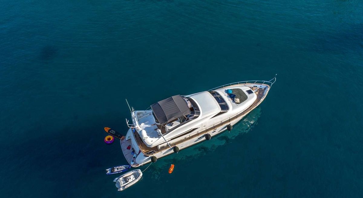 JANTAR yacht charter 5