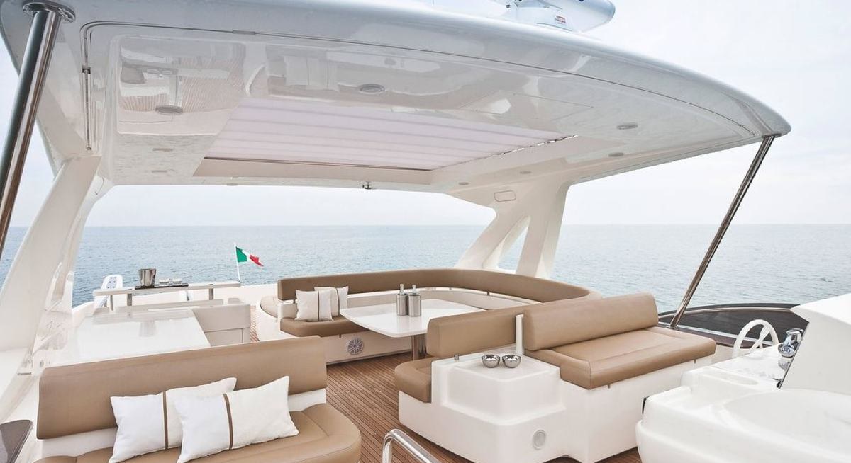 JUNIPER II yacht charter 3