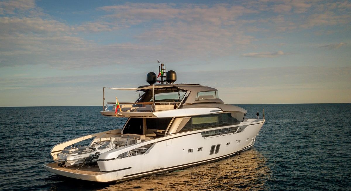 K1 yacht charter 5