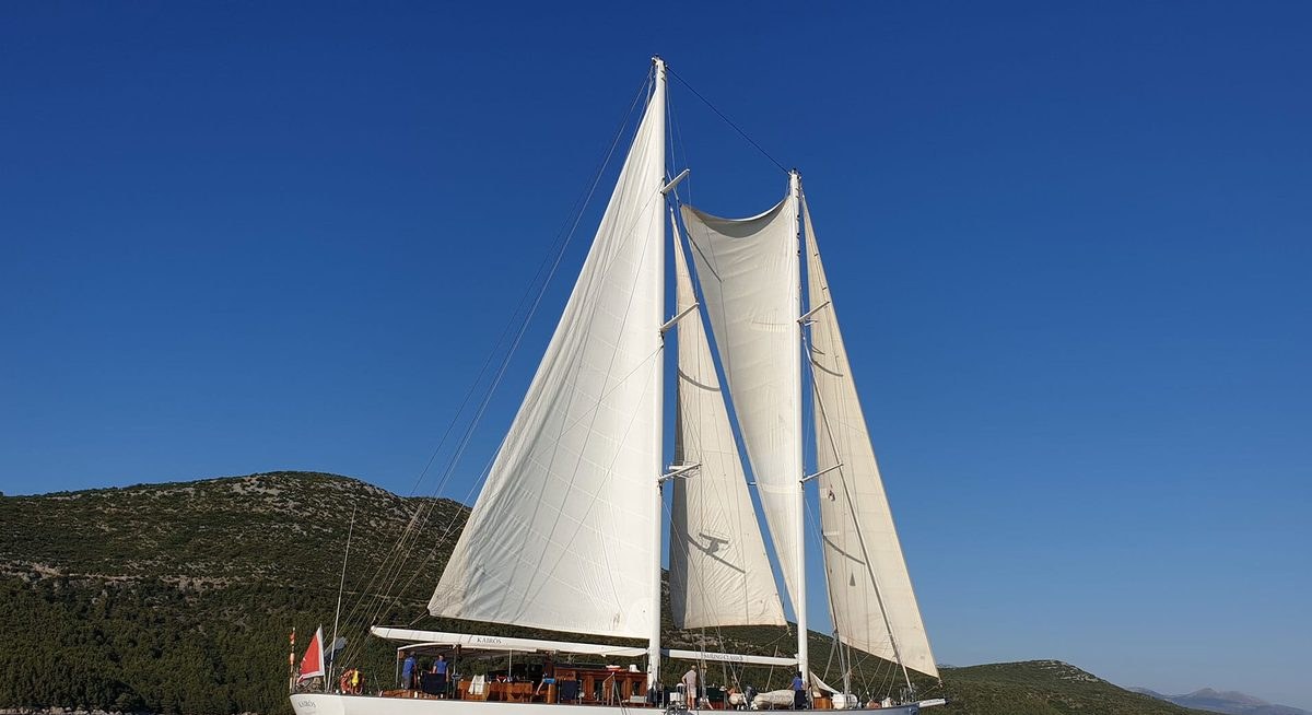 تأجير يخت KAIROS YACHT CHARTER