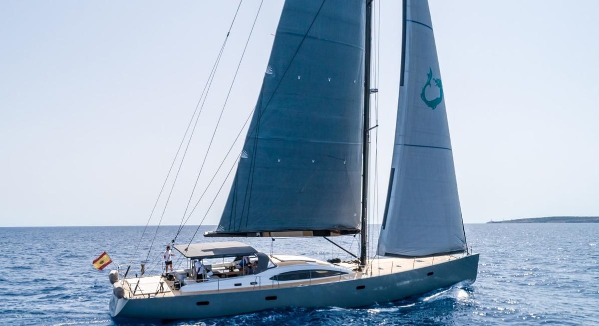 تأجير يخت KALINDA YACHT CHARTER