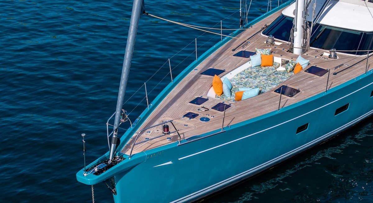 KARIBU yacht charter 2
