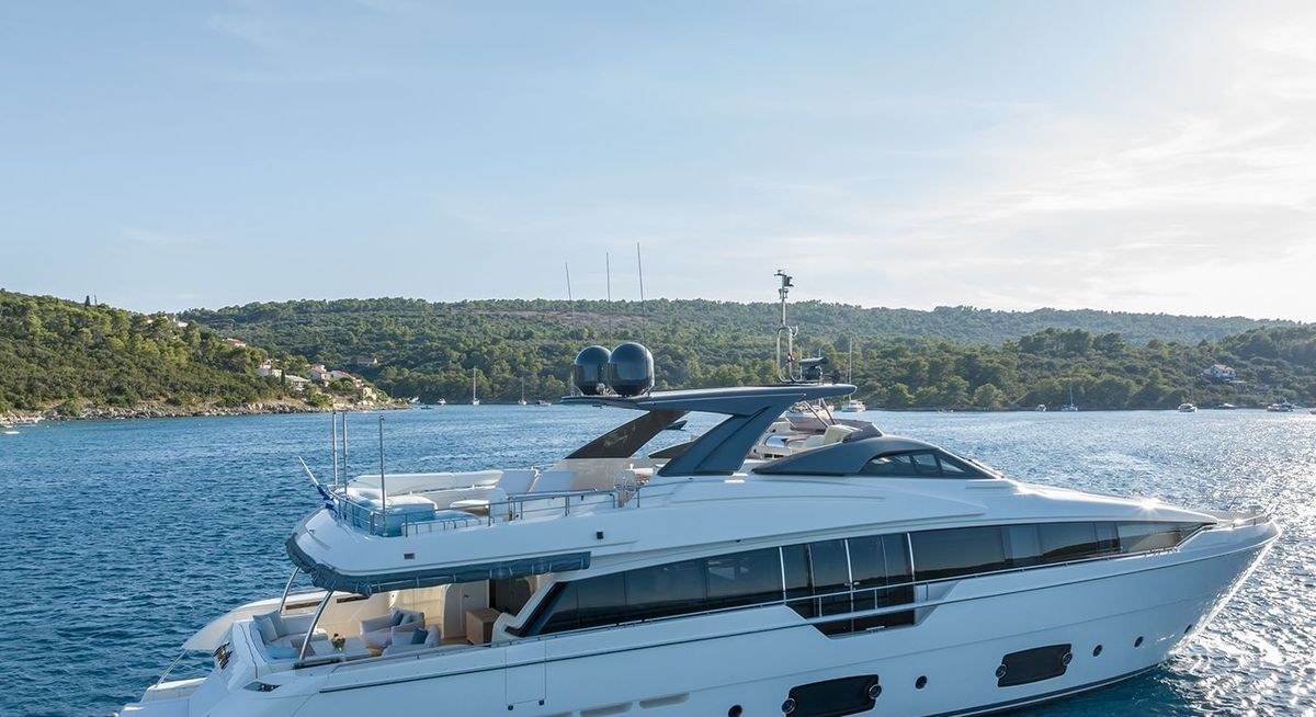 KATARIINA XO yacht charter 5