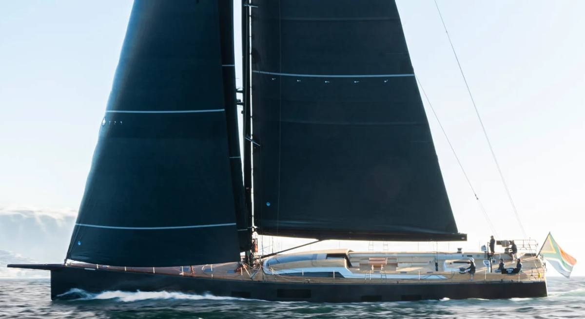 Yacht charter KIBOKO4 YACHT CHARTER