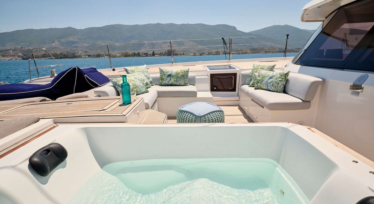 KIMATA yacht charter 3