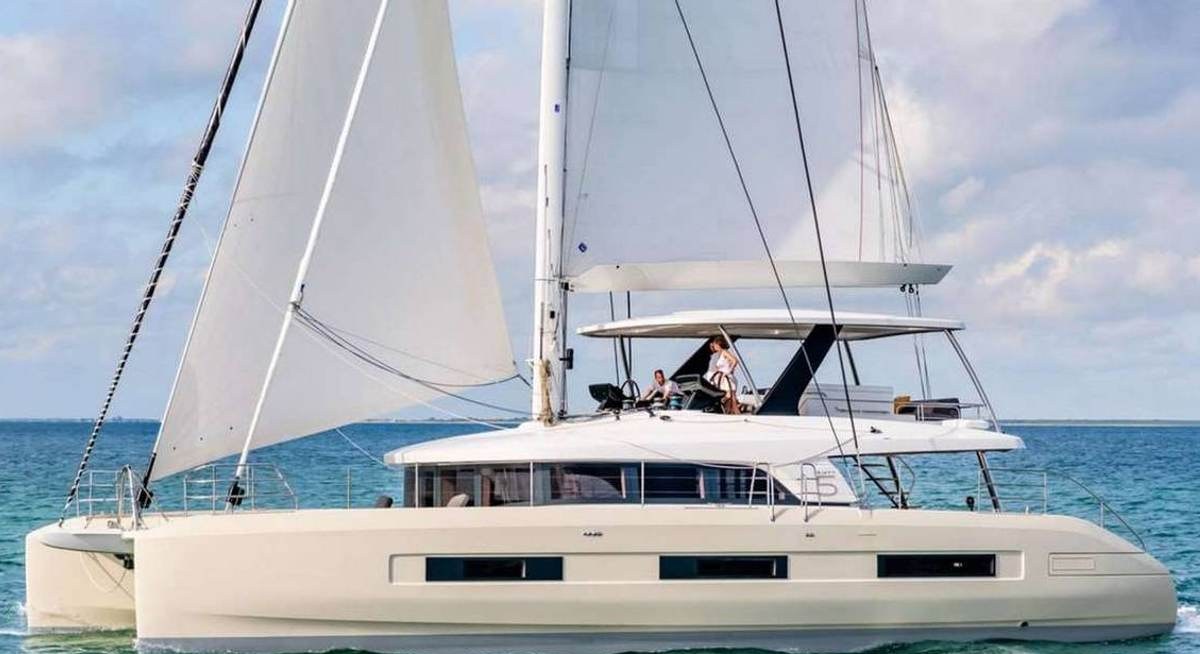 Yacht charter KINGFISHER V YACHT CHARTER
