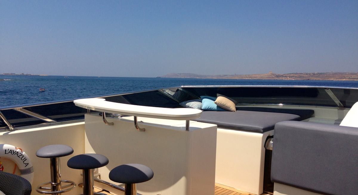 L'AYAZULA yacht charter 5