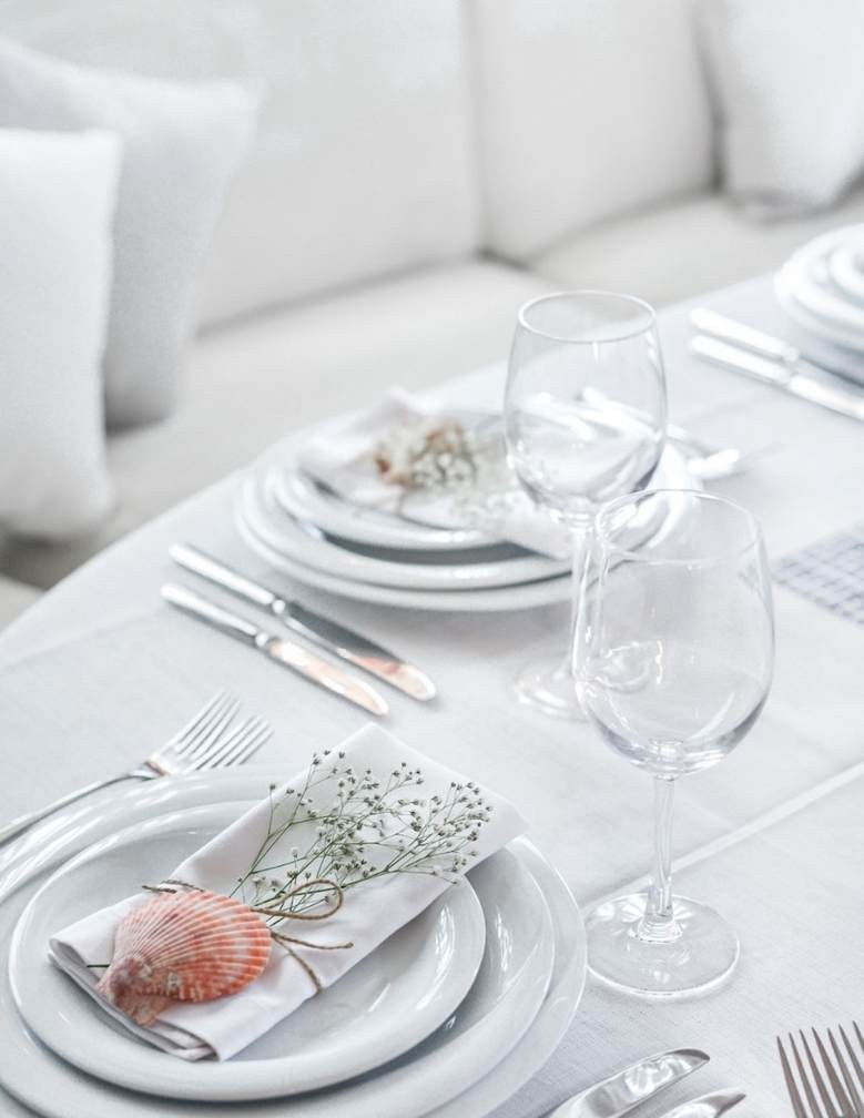 Yacht charter LADY CHRISTA YACHT CHARTER