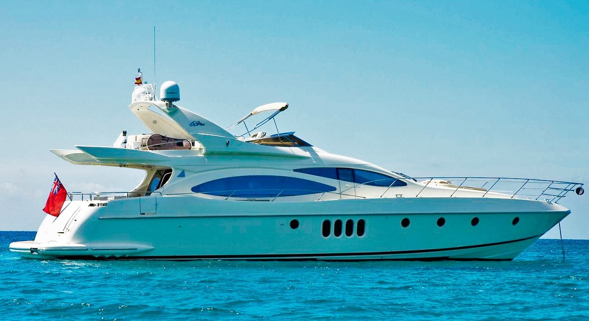 LADY RENEE yacht charter 1