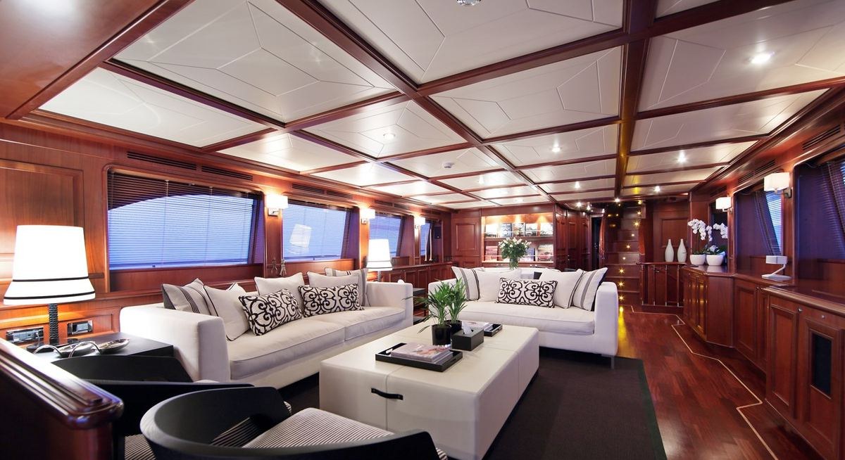 LADY SOUL yacht charter 5