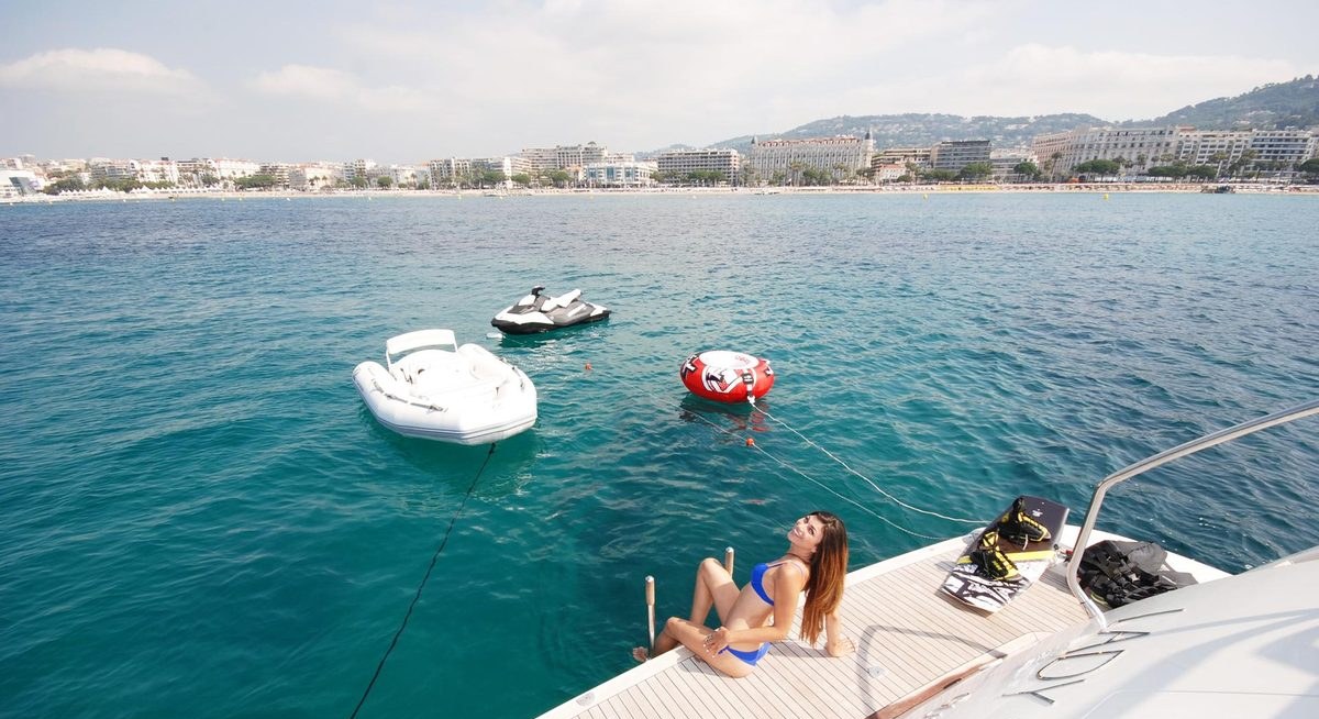 LADY SPLASH yacht charter 5