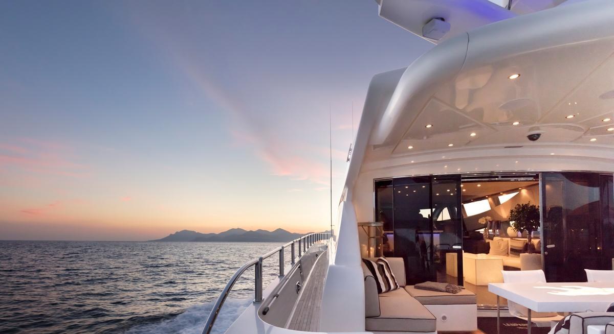 LEOPARD yacht charter 2