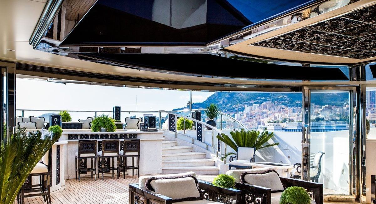 LIONESS V yacht charter 3