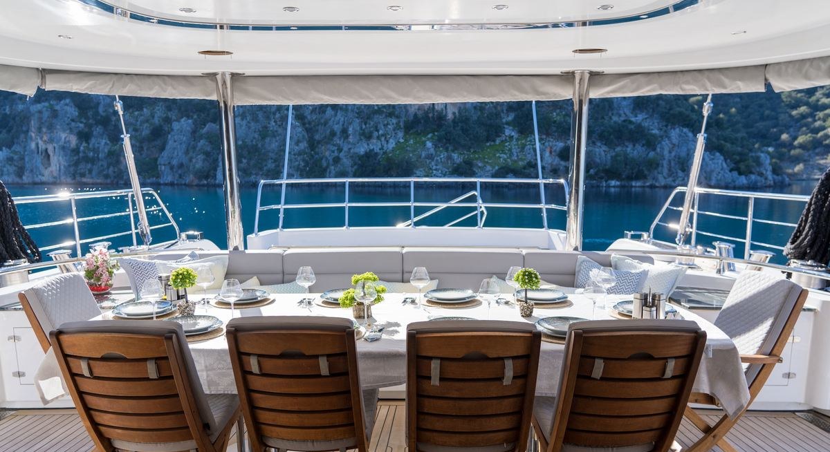 LONG ISLAND yacht charter 4