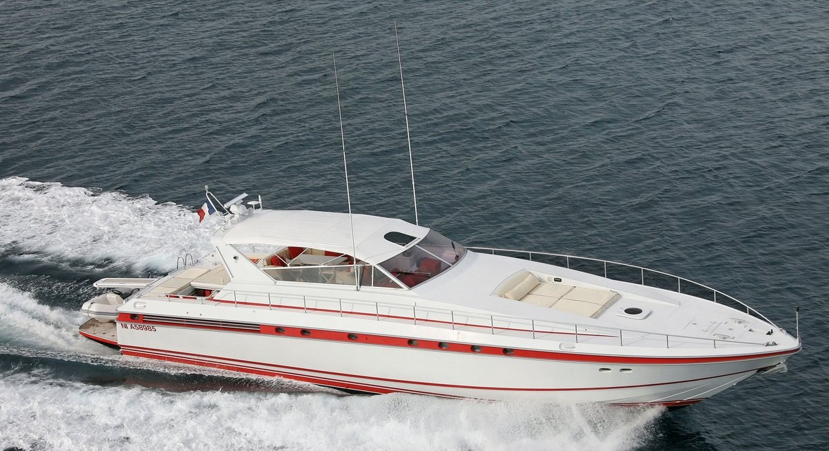 LUCE ONE yacht charter 1