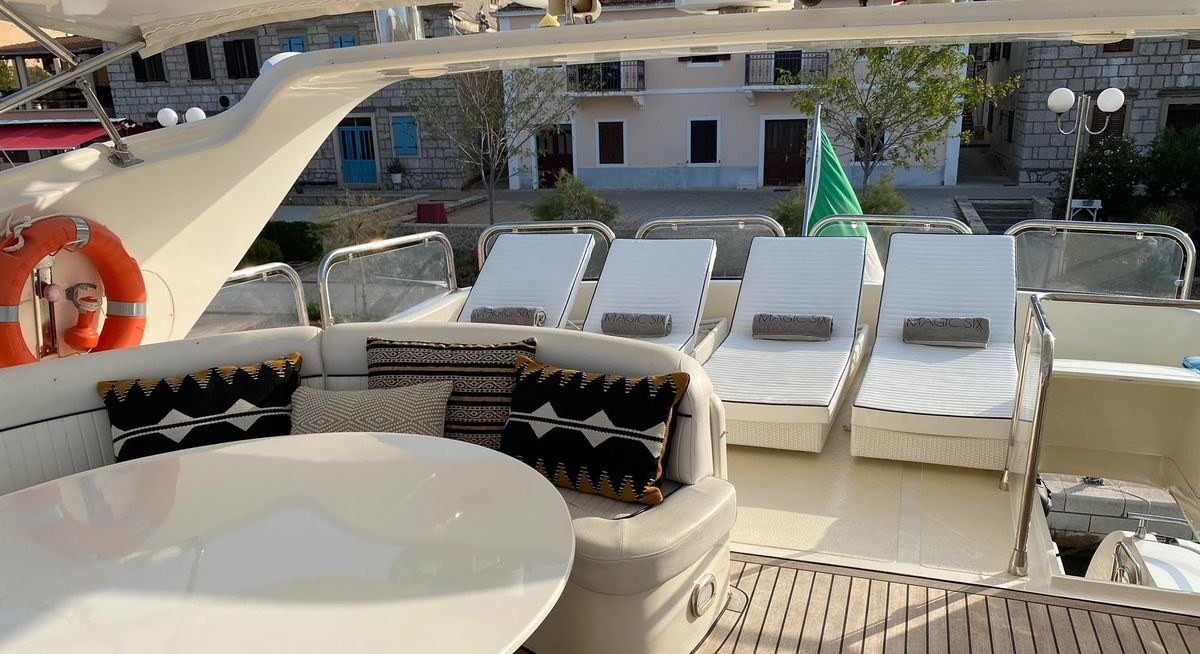 MAGIC SIX yacht charter 1