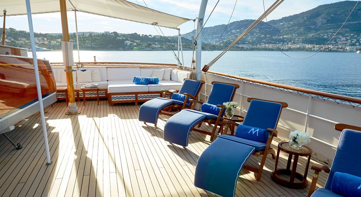 MALAHNE yacht charter 4