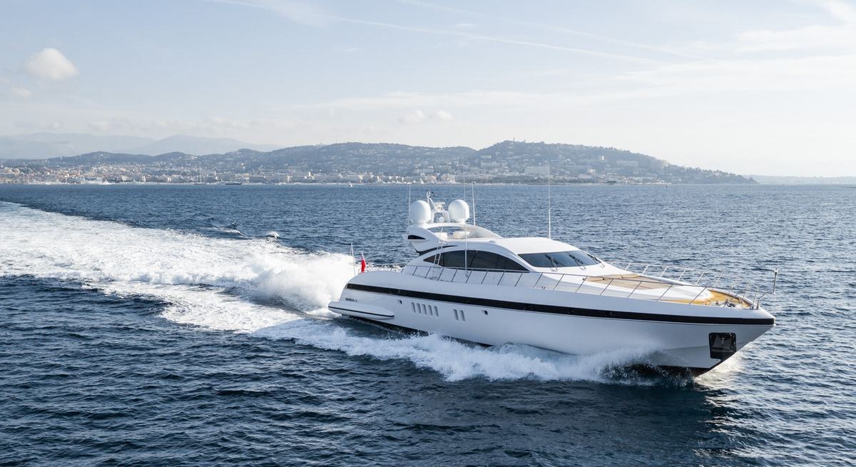 تأجير يخت MANU YACHT CHARTER