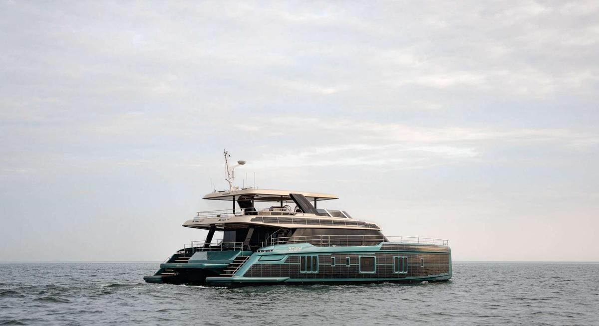 Yacht charter MATTEA YACHT CHARTER