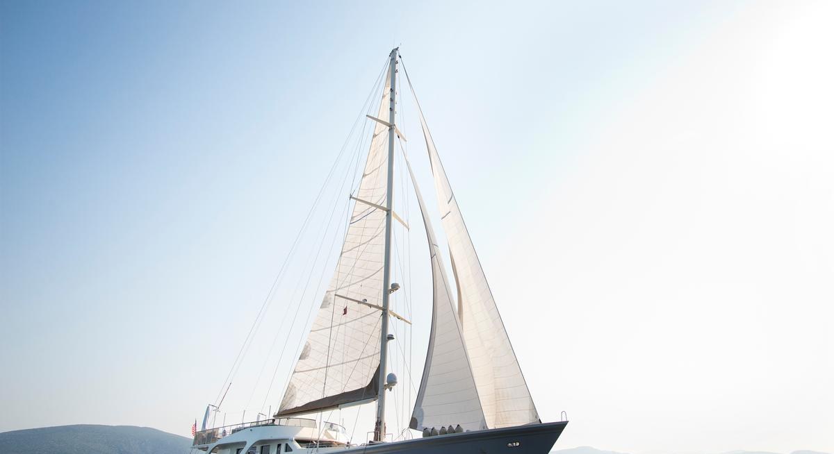 MERMAID yacht charter 1