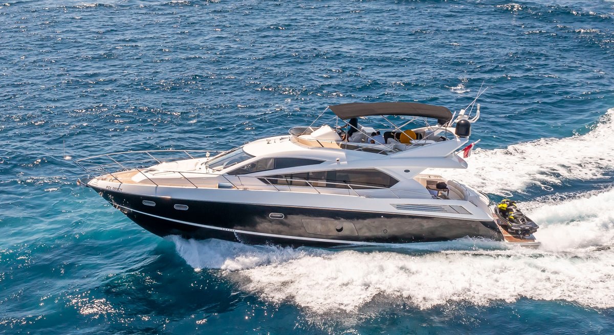 MIDNIGHT SUMMER DREAM yacht charter 5