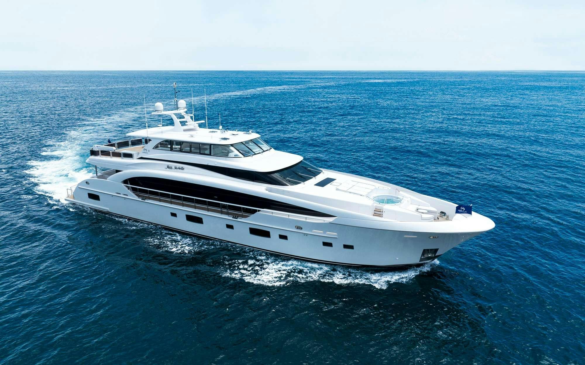 Yacht charter MISS MICHELLE YACHT CHARTER