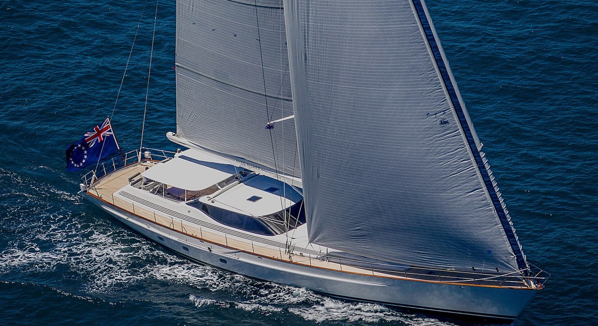 تأجير يخت MISS SILVER YACHT CHARTER