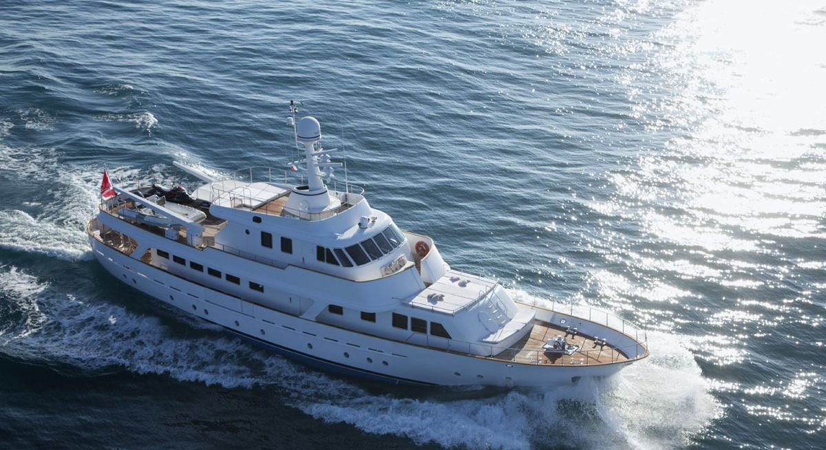 MIZAR yacht charter 4