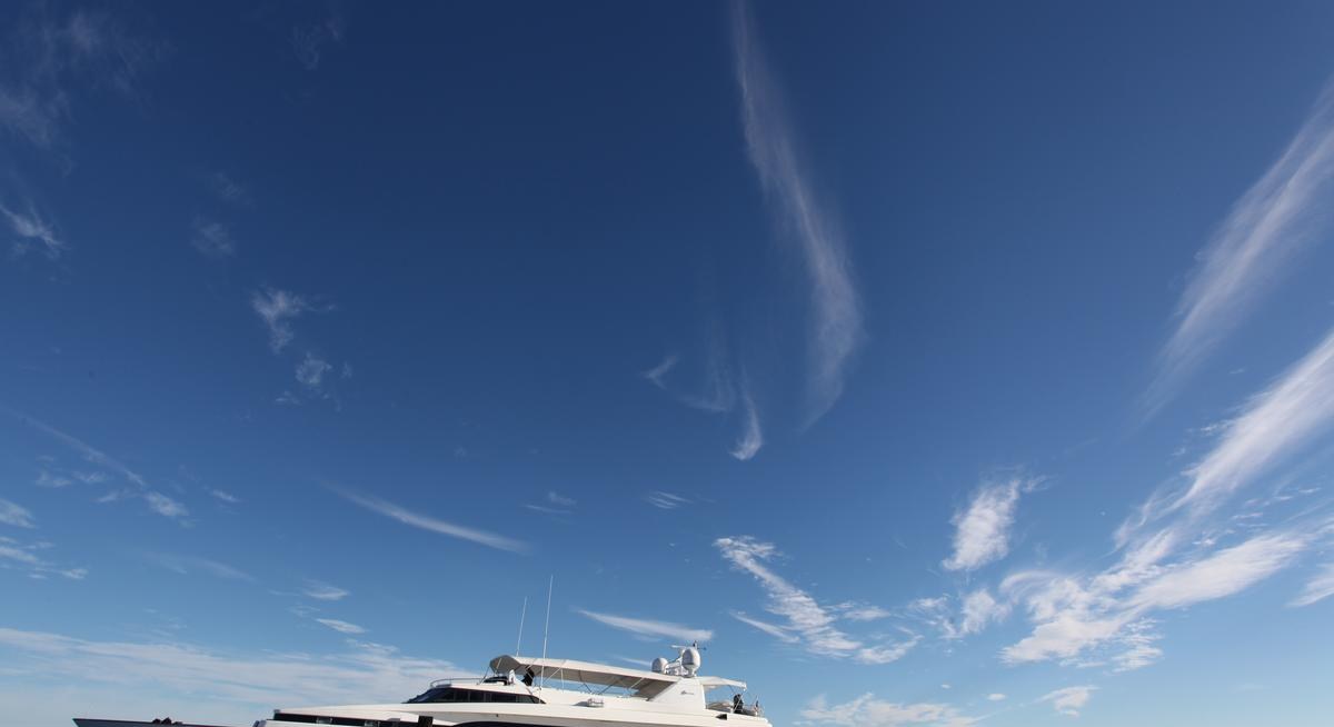 MOONDANCE yacht charter 5
