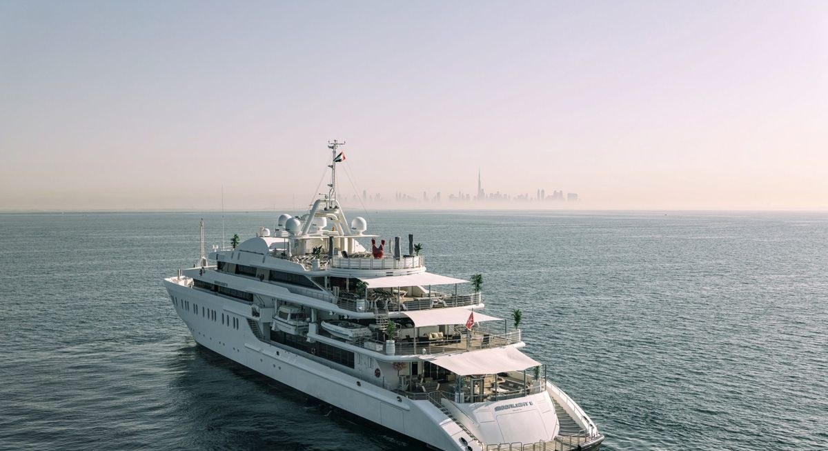 MOONLIGHT II yacht charter 5