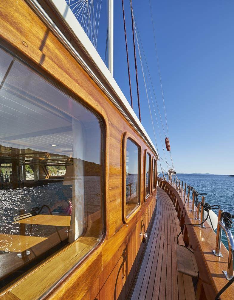 MORNING STAR yacht charter 1