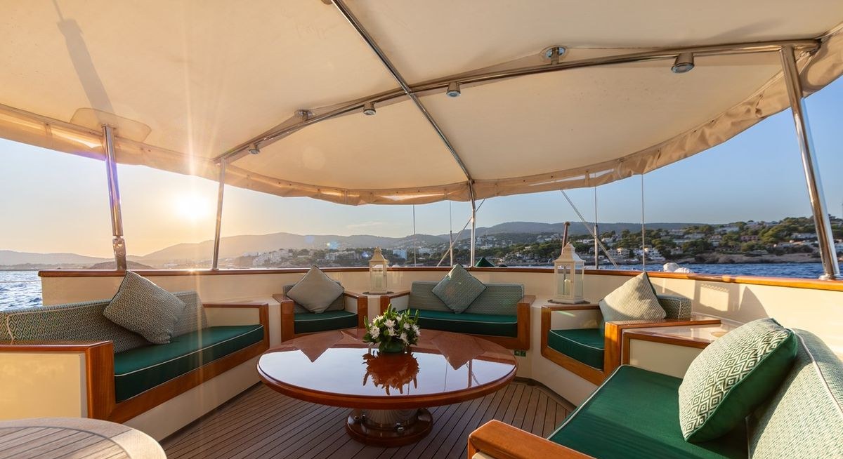 NORFOLK STAR yacht charter 4