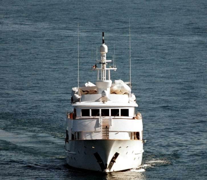 NUMBER NINE yacht charter 4