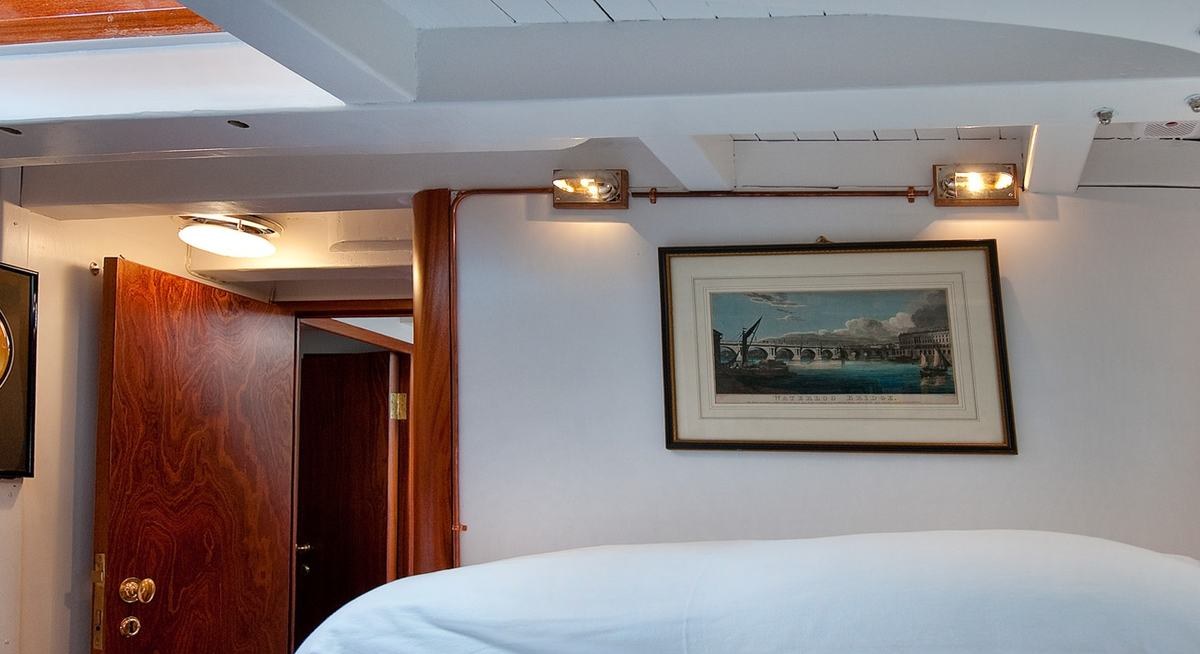 ORIANDA yacht charter 4