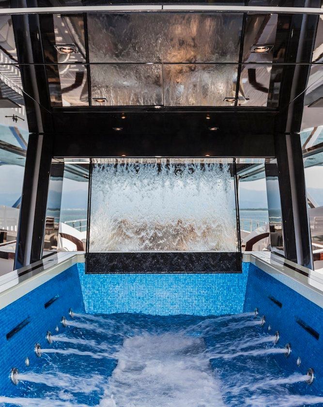 تأجير يخت PARILLION YACHT CHARTER