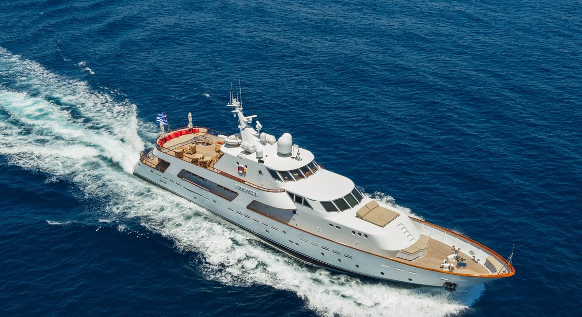 PARVATI yacht charter 1