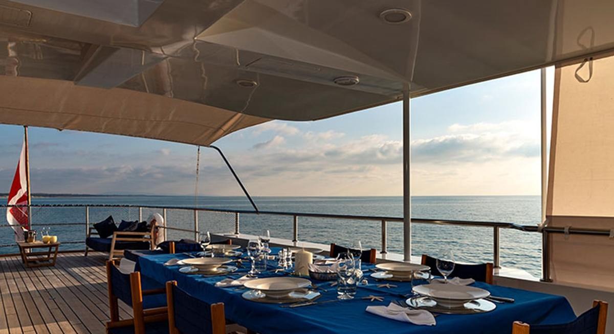 PERSUADER yacht charter 3
