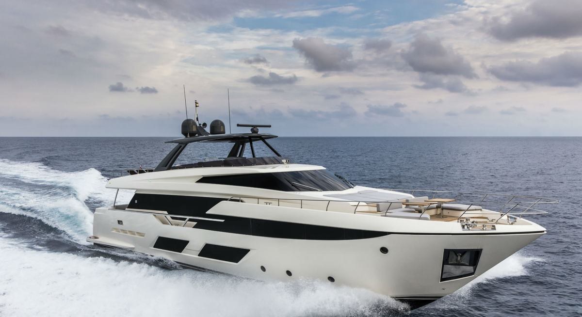 PIOLA yacht charter 1