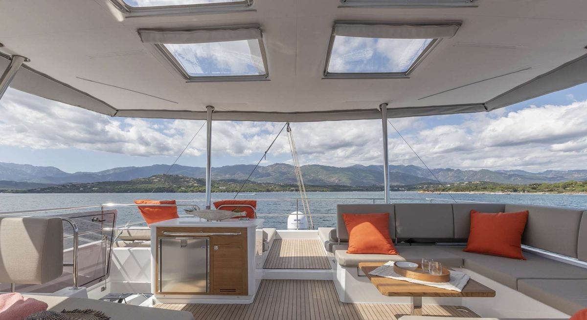 PIXIE yacht charter 5