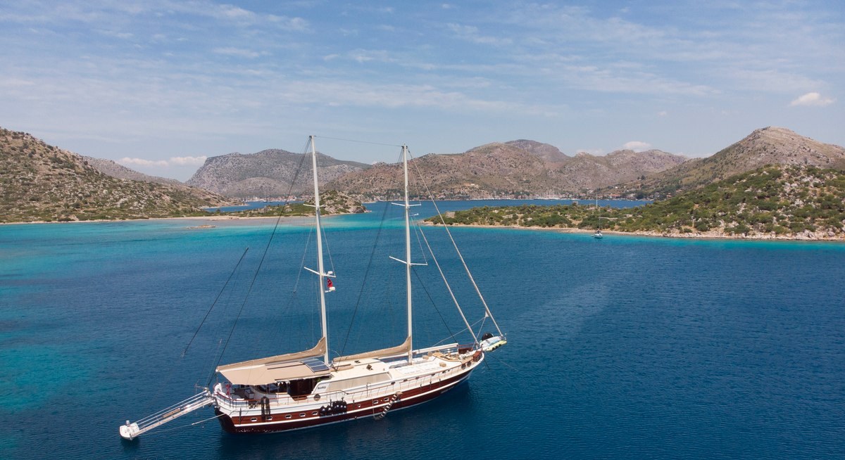 PRENSES BUGCE yacht charter 5