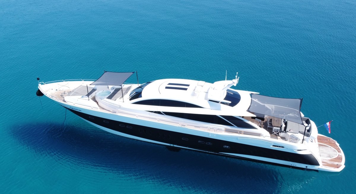 QUANTUM yacht charter 1
