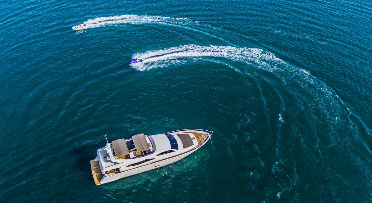 QUO VADIS I yacht charter 4