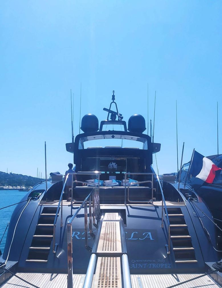 REVELLA yacht charter 4