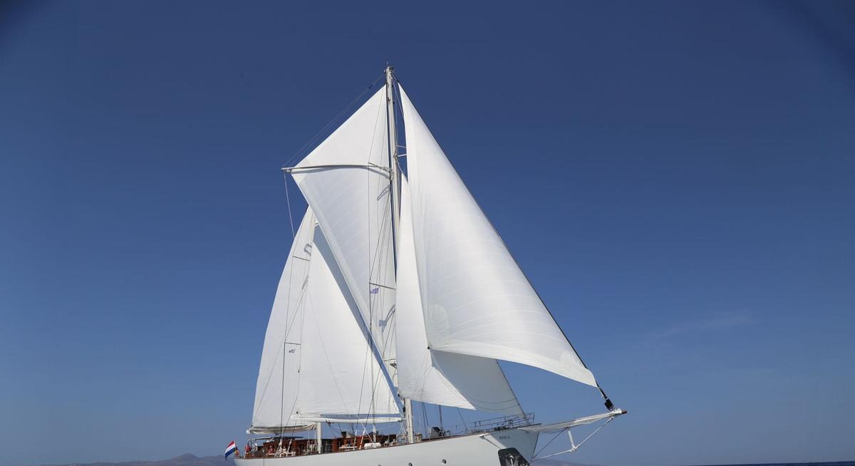 RHEA yacht charter 1