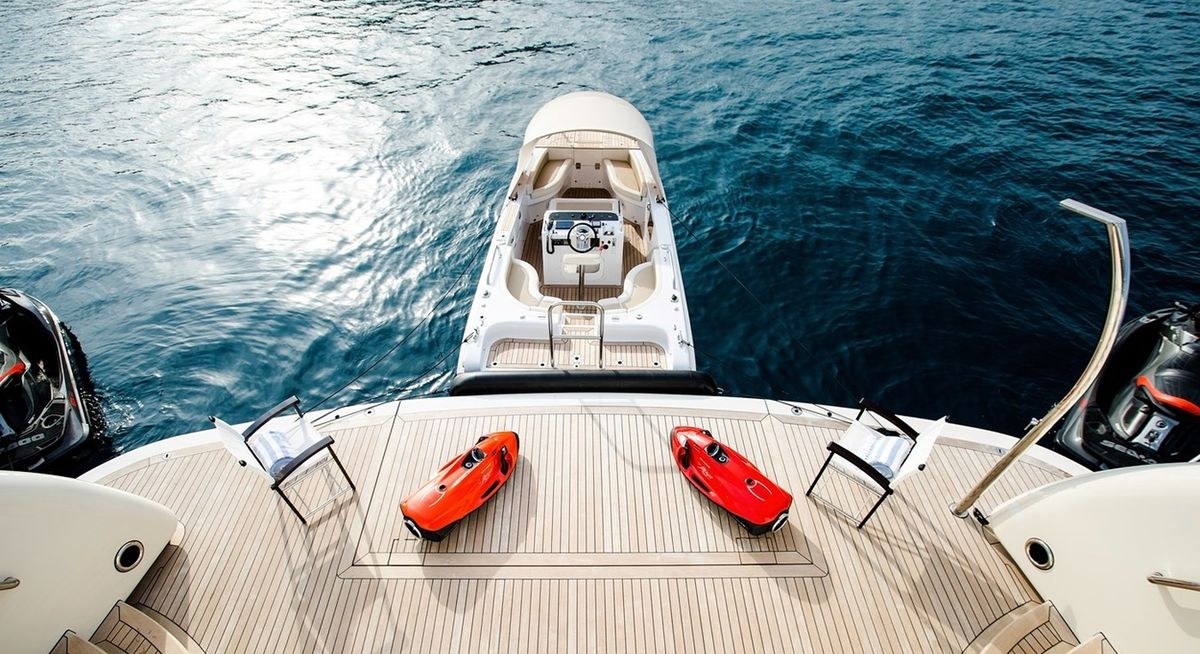 RUYA yacht charter 5