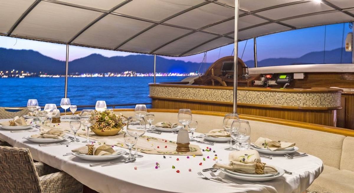 S. NUR TAYLAN yacht charter 2