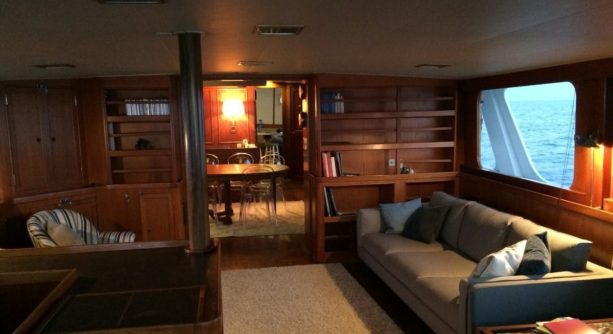 Yacht charter SAI KUNG YACHT CHARTER